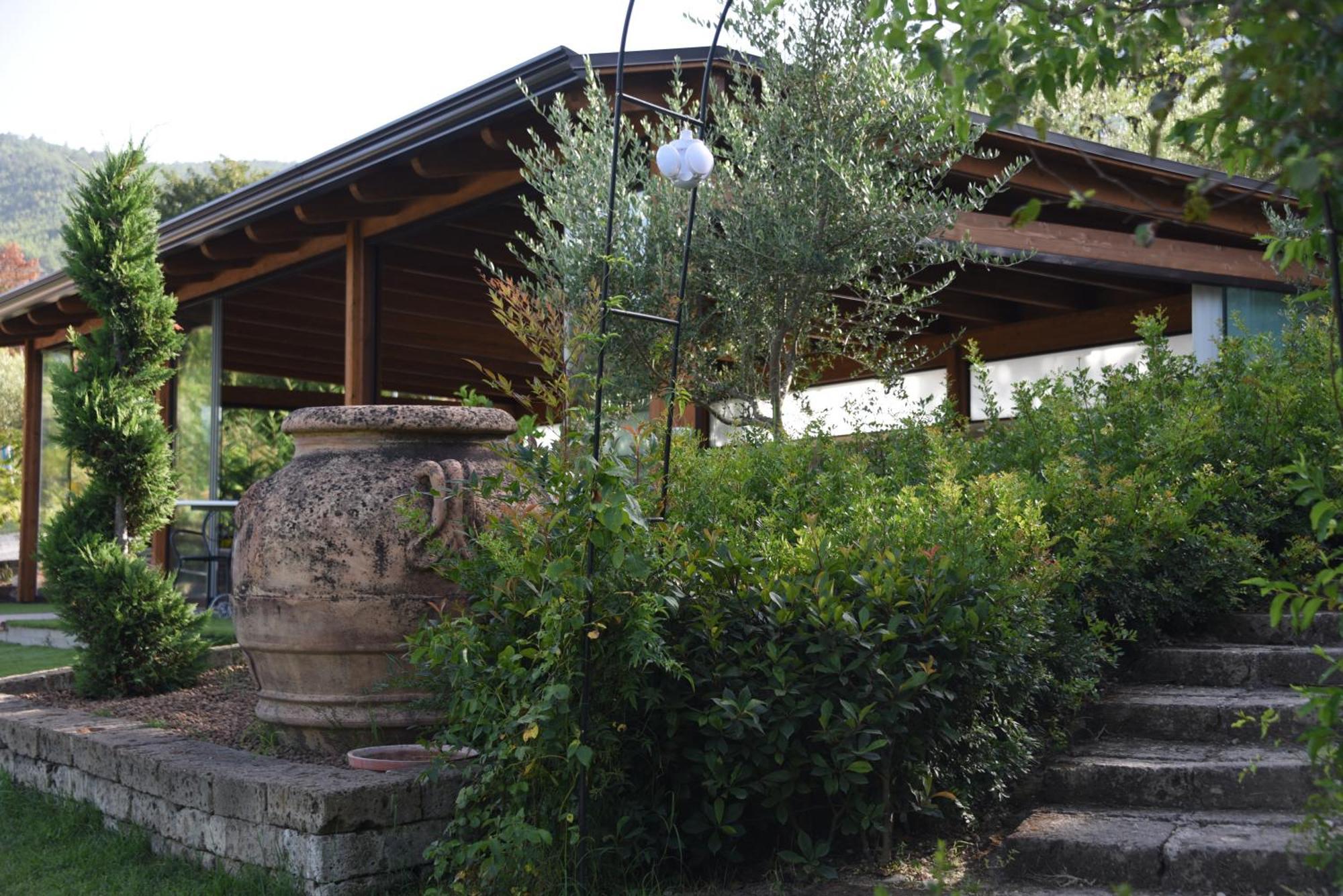 Bosco D'Olmi Country House Bed and Breakfast Sant'Andrea del Garigliano Εξωτερικό φωτογραφία