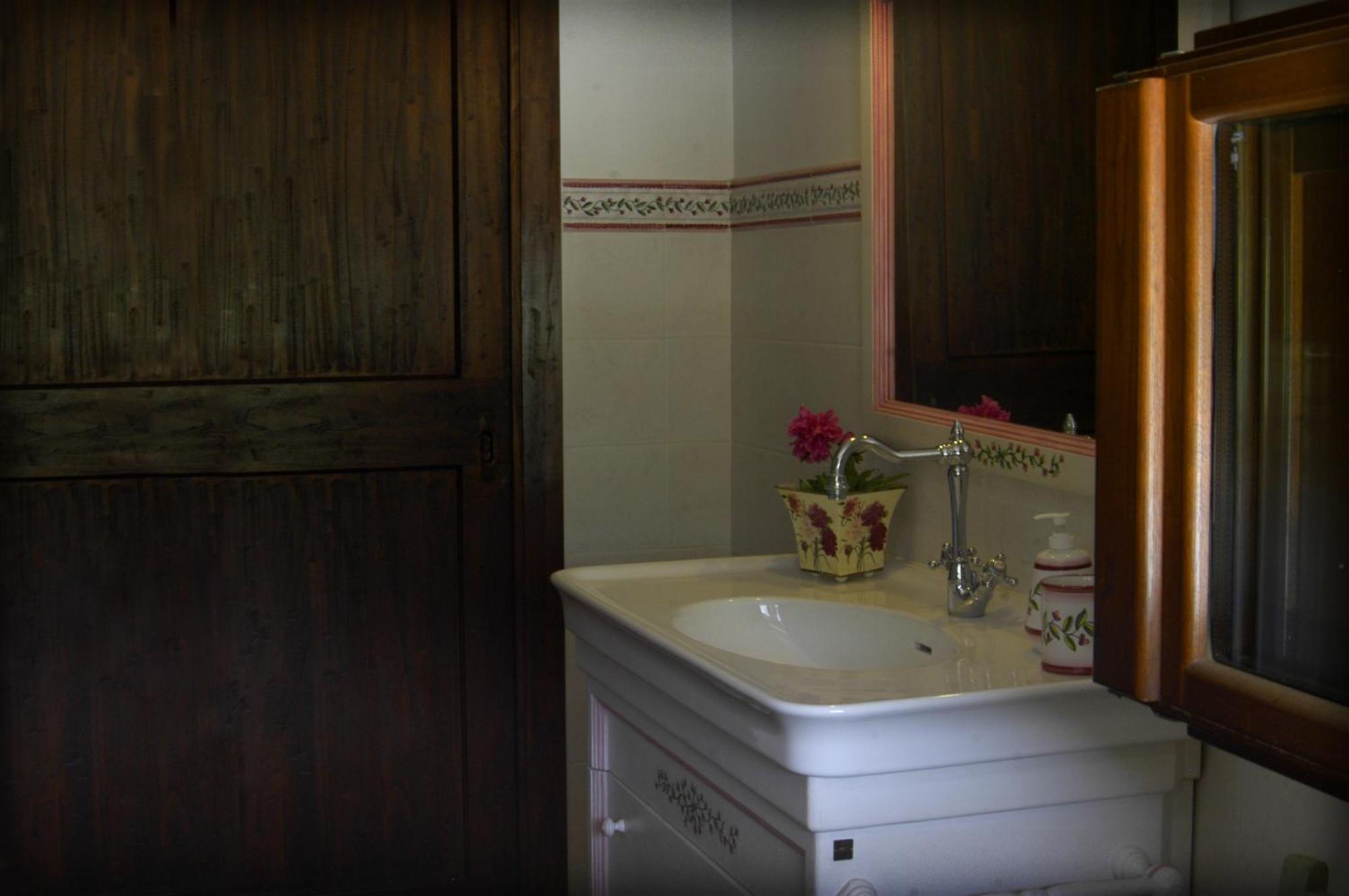 Bosco D'Olmi Country House Sant'Andrea del Garigliano Εξωτερικό φωτογραφία