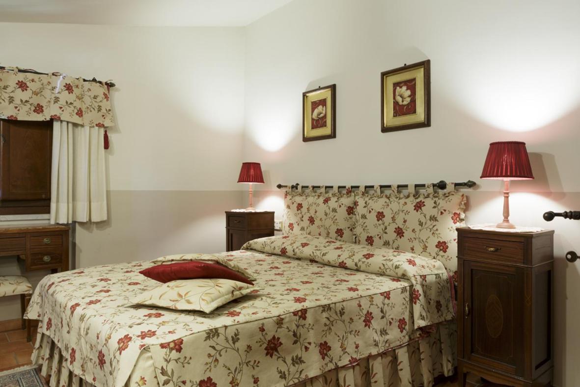 Bosco D'Olmi Country House Bed and Breakfast Sant'Andrea del Garigliano Εξωτερικό φωτογραφία